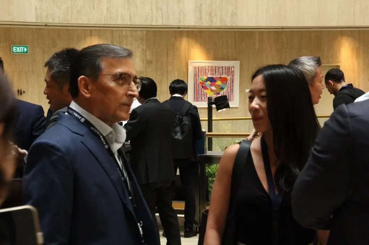 06fe81fe-ccb5-47f9-a9f7-bf332215d065