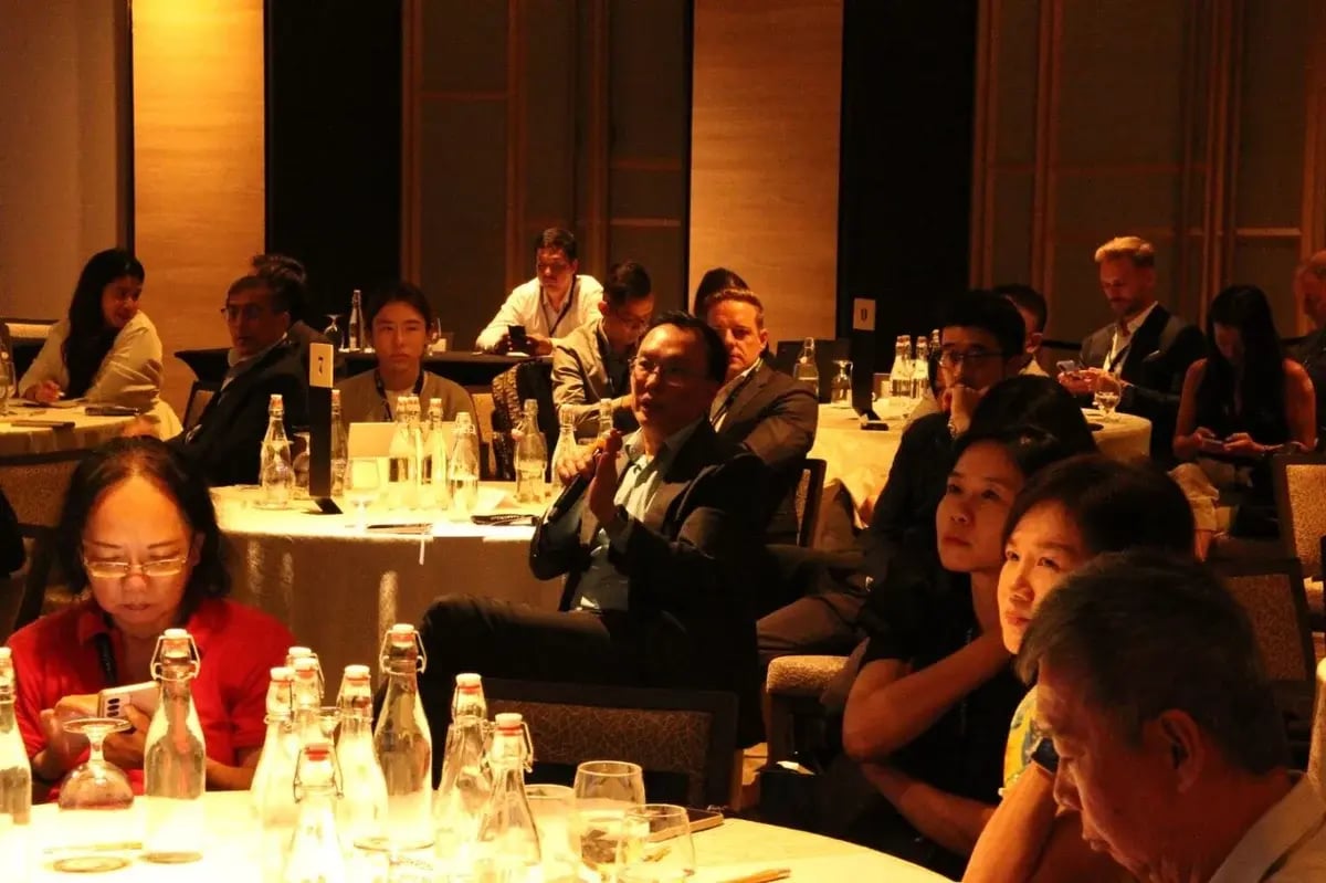 8ba8647d-bef6-4873-88f3-ed98a5794b68