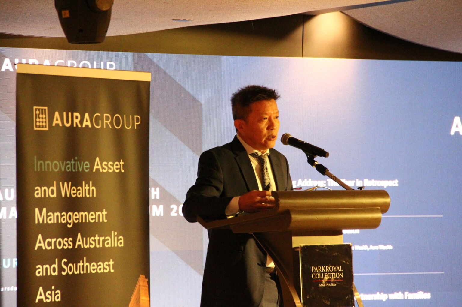 a2bc2ab8-02ef-4198-bdb3-3dbbe62c4807