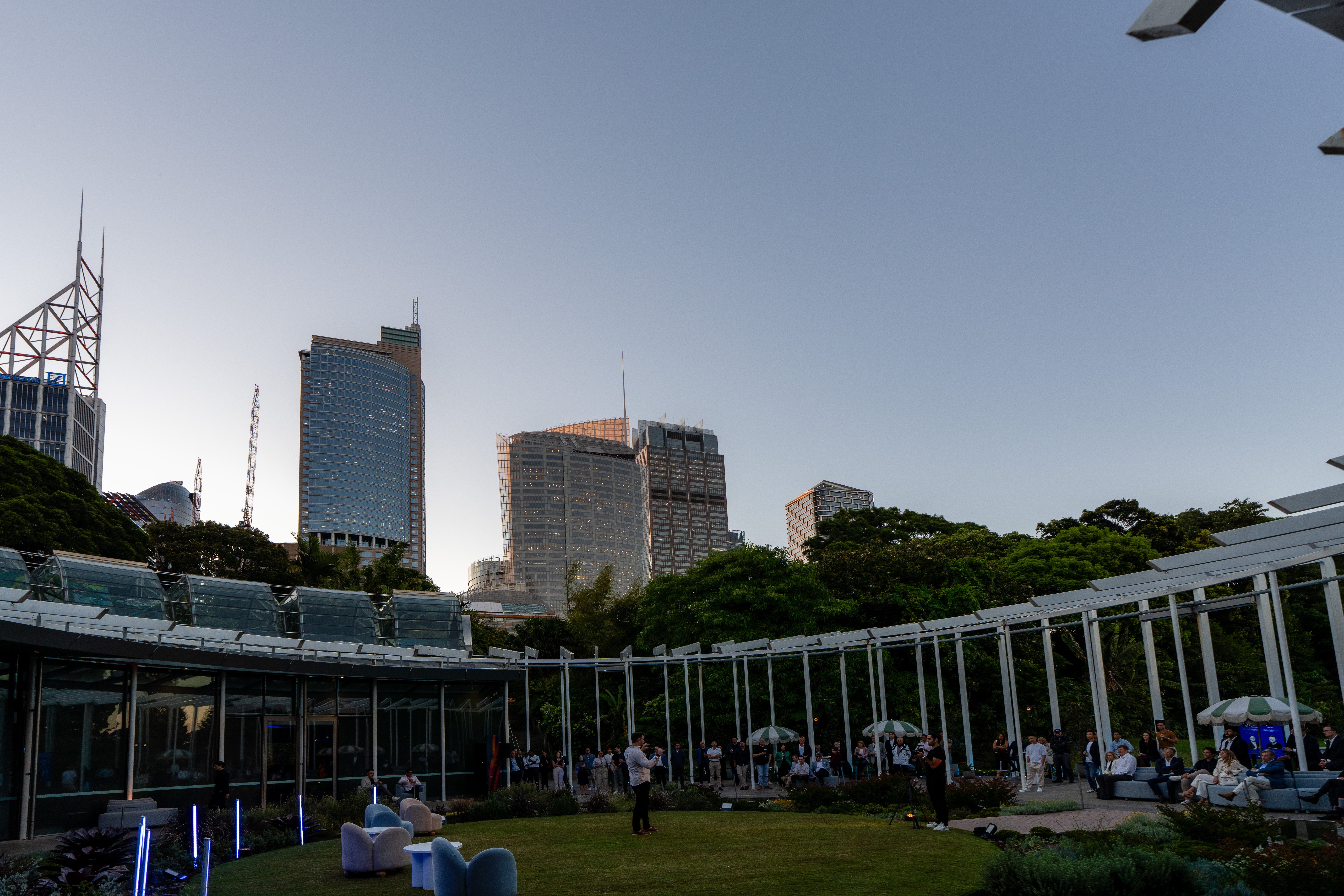 20251111Aura.co_sgrphoto0042