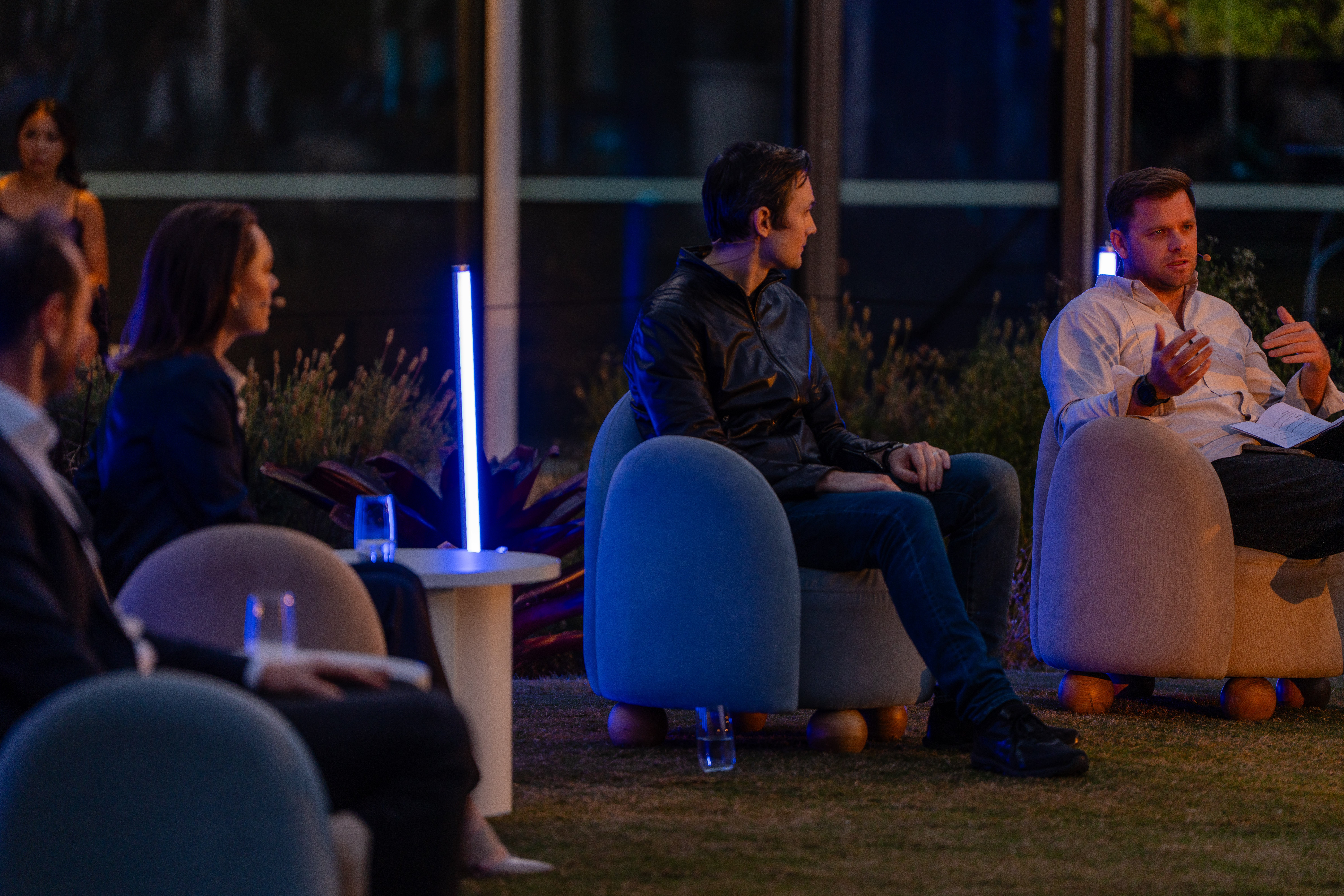 20251111Aura.co_sgrphoto0050