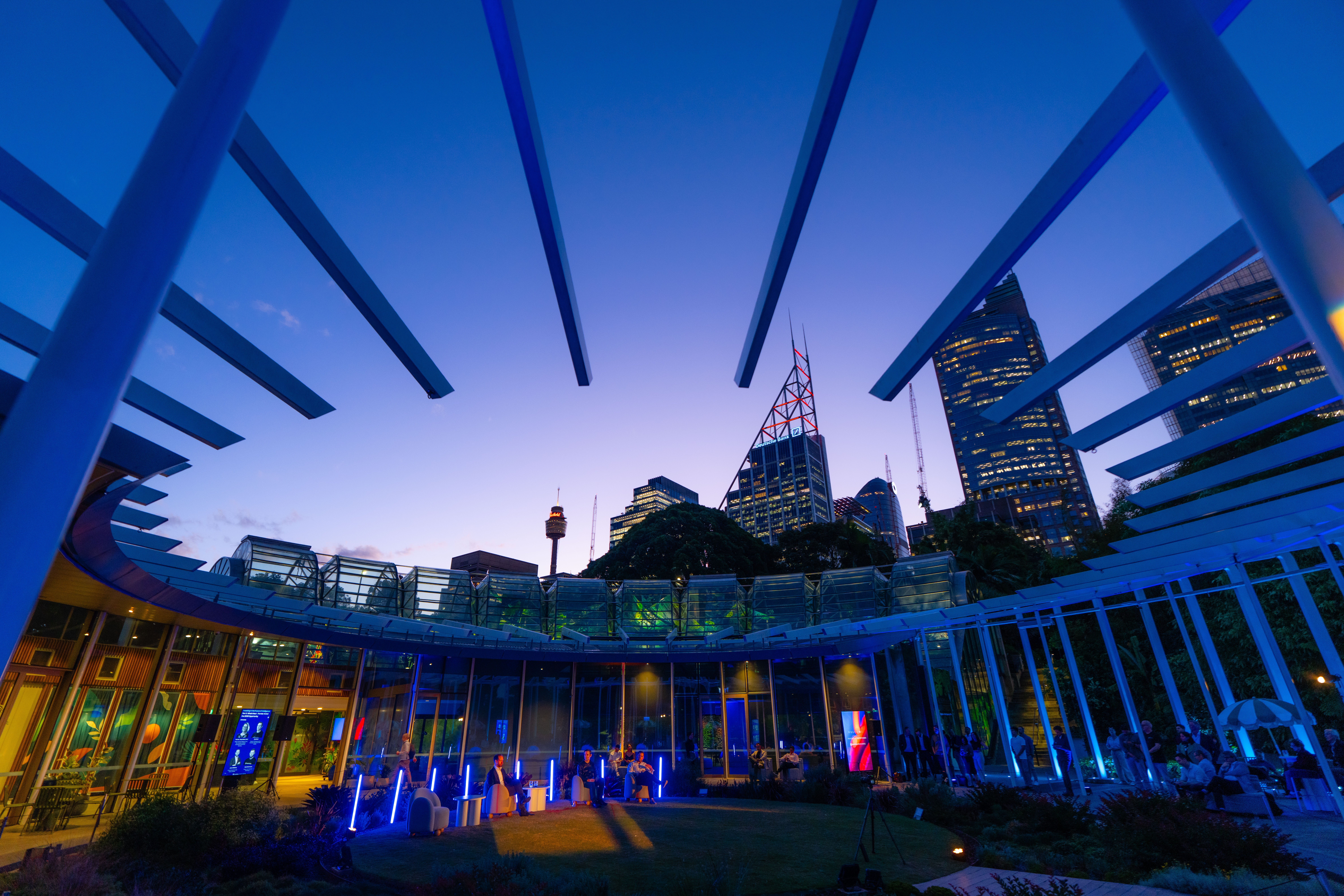 20251111Aura.co_sgrphoto0060