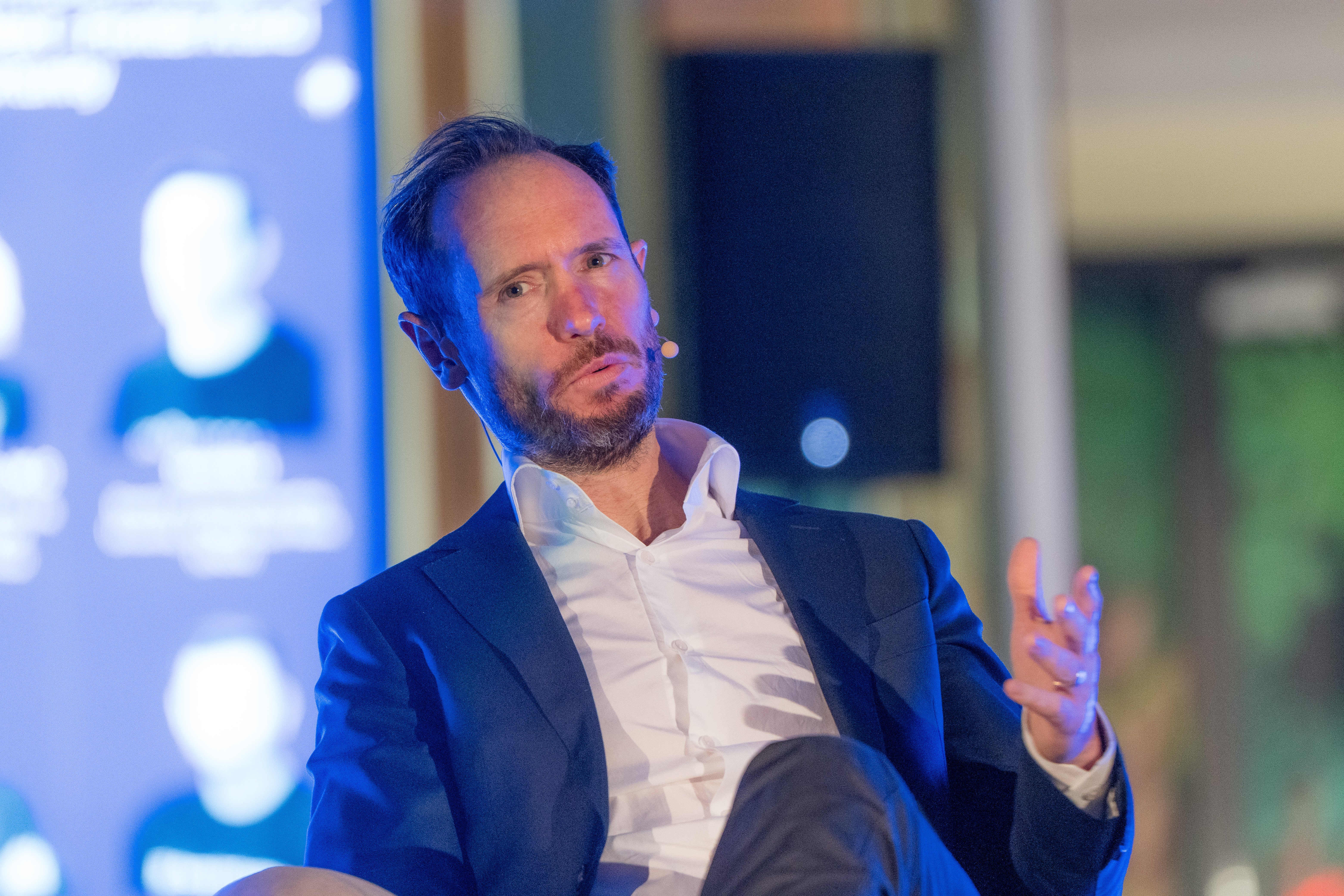 20251111Aura.co_sgrphoto0068