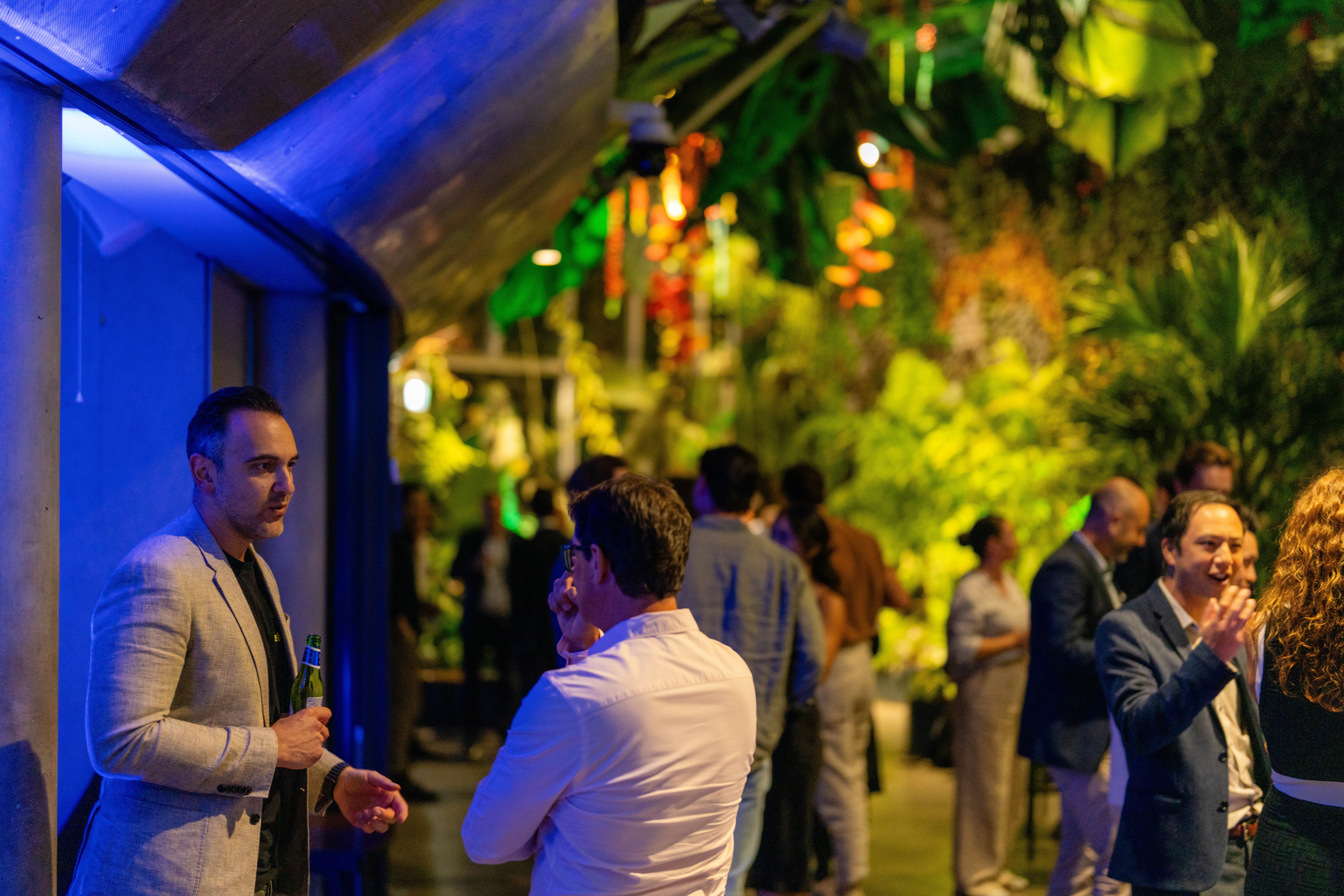 20251111Aura.co_sgrphoto0084