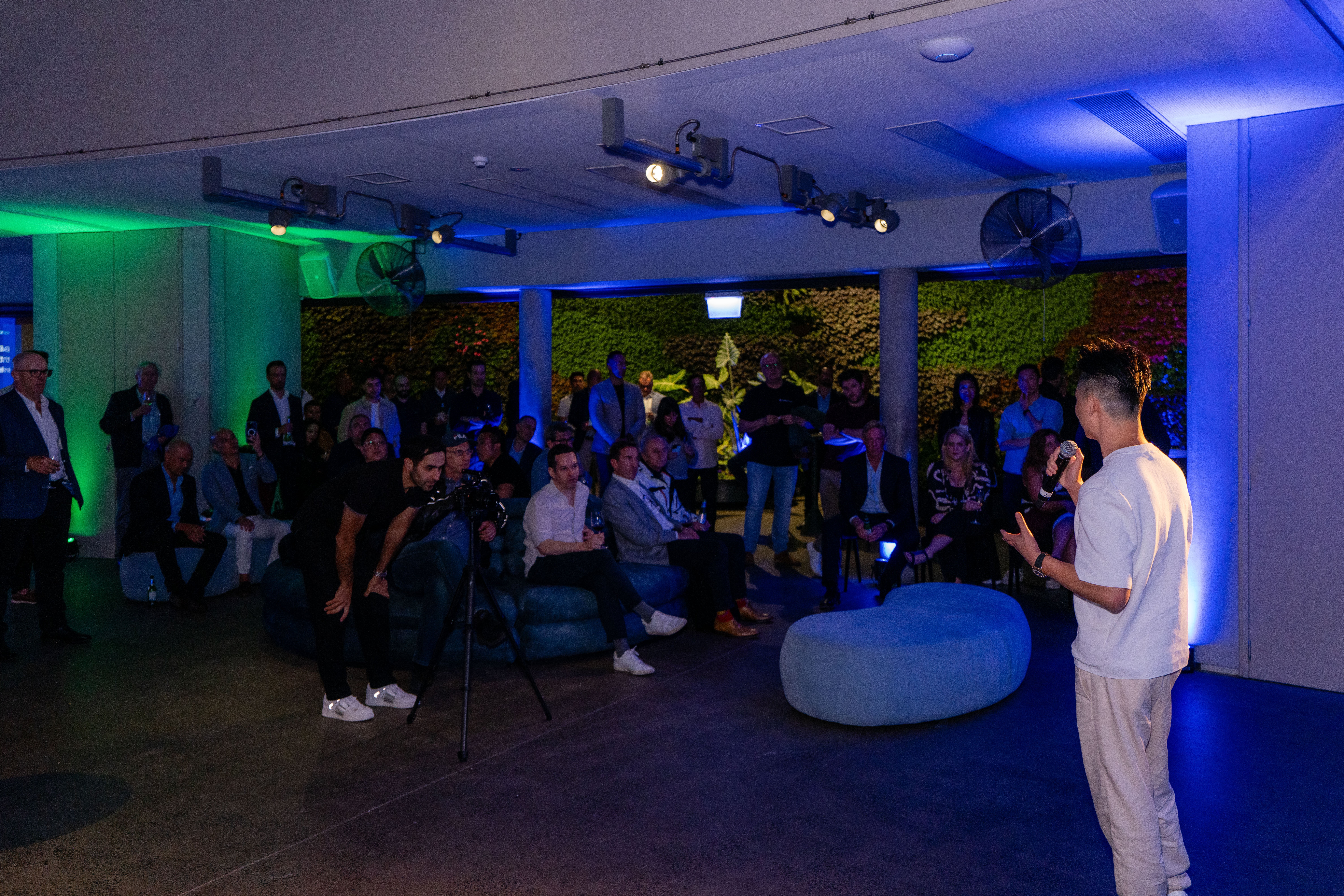 20251111Aura.co_sgrphoto0089