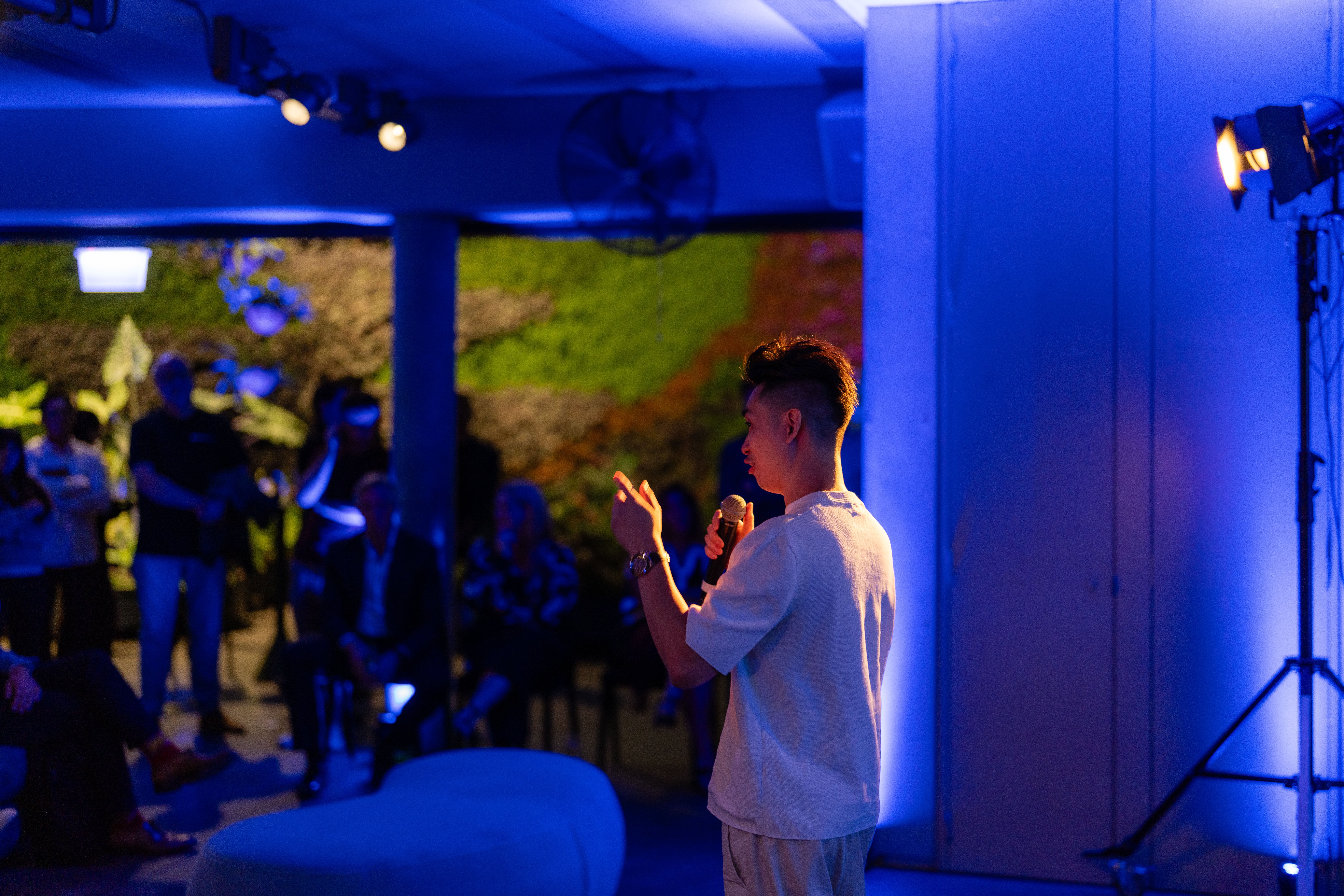 20251111Aura.co_sgrphoto0094