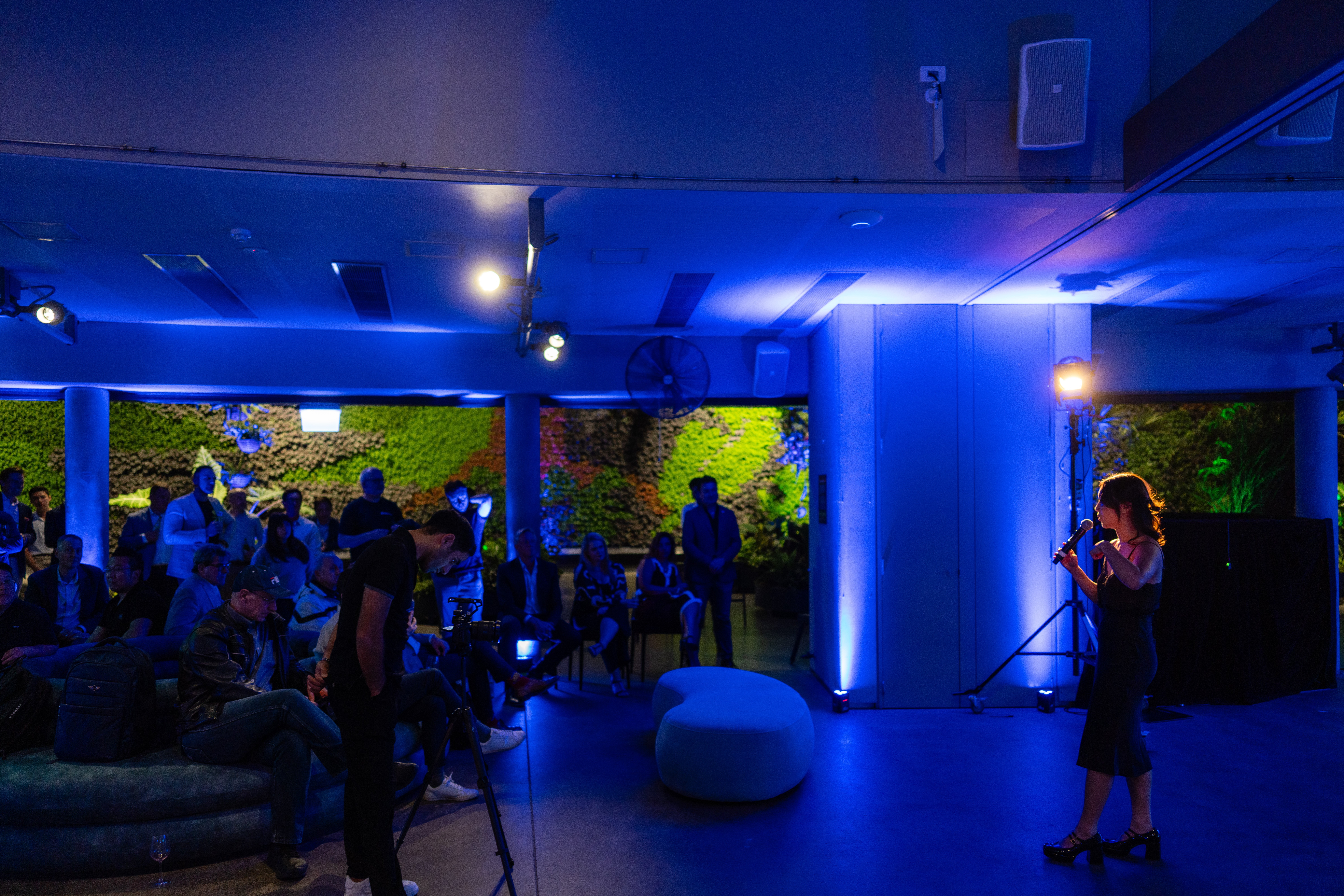 20251111Aura.co_sgrphoto0095